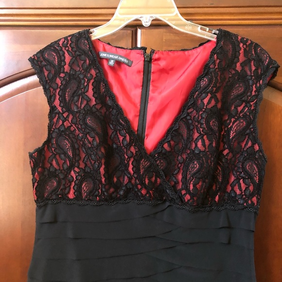 Jones Wear Dress. Size 12. - Picture 2 of 5